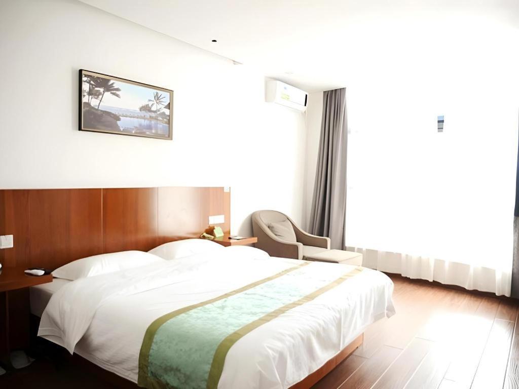 Vatica Jiading District Anting Metro Station Moyu Road 3* Shanghai