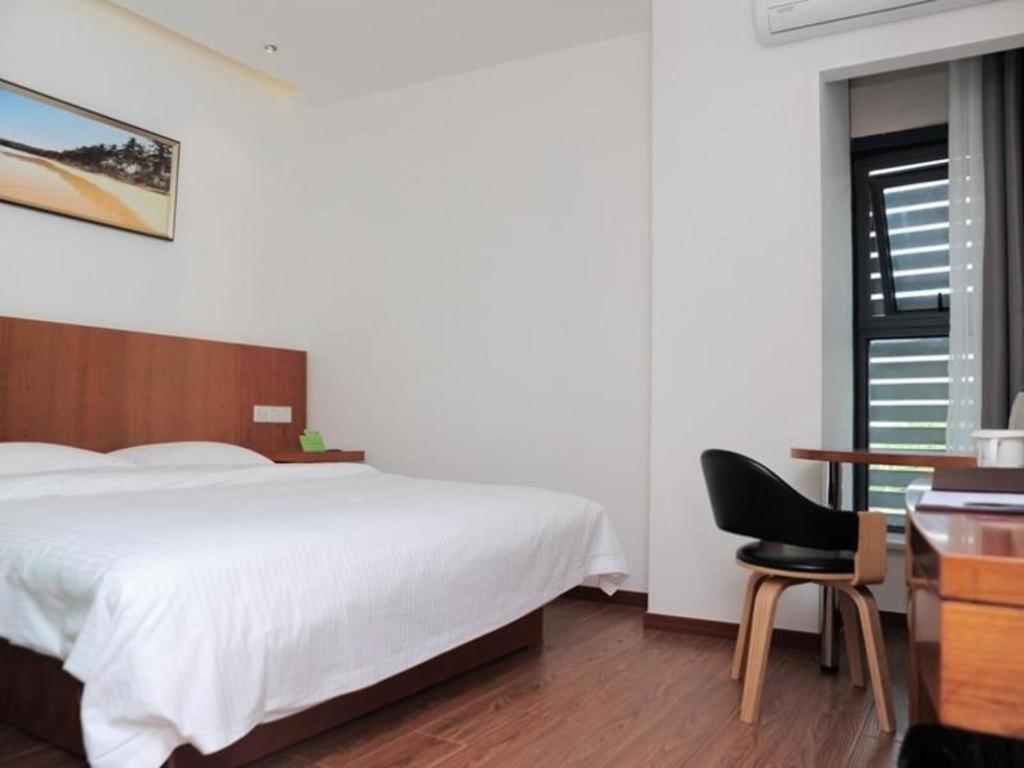 Vatica Jiading District Anting Metro Station Moyu Road Hotel 3*