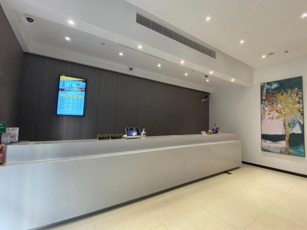 Vatica Jiading District Anting Metro Station Moyu Road Hotel Shanghai