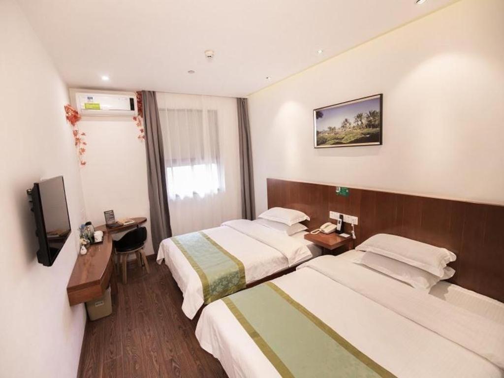 Vatica Jiading District Anting Metro Station Moyu Road 3*