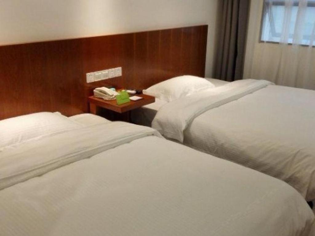 Hotel Vatica Jiading District Anting Metro Station Moyu Road 3*