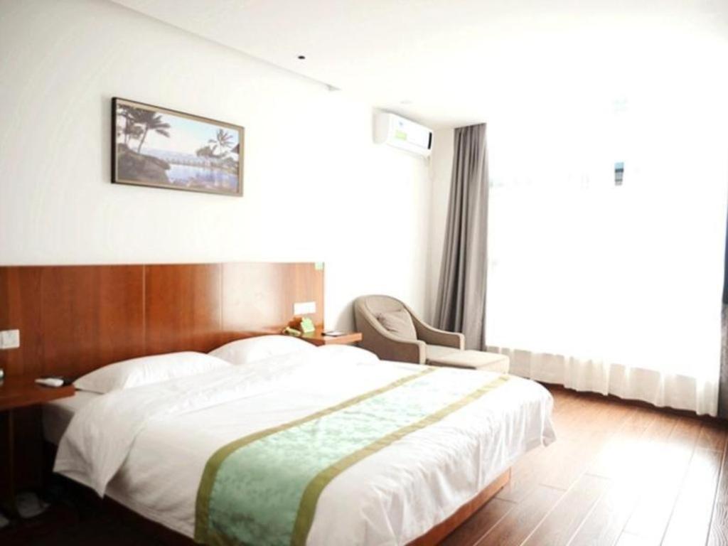 Vatica Jiading District Anting Metro Station Moyu Road Hotel