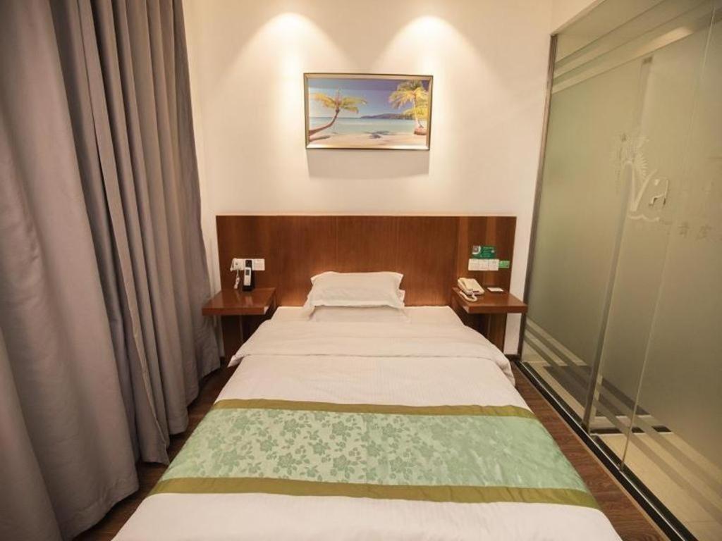 Hotel Vatica Jiading District Anting Metro Station Moyu Road 3*