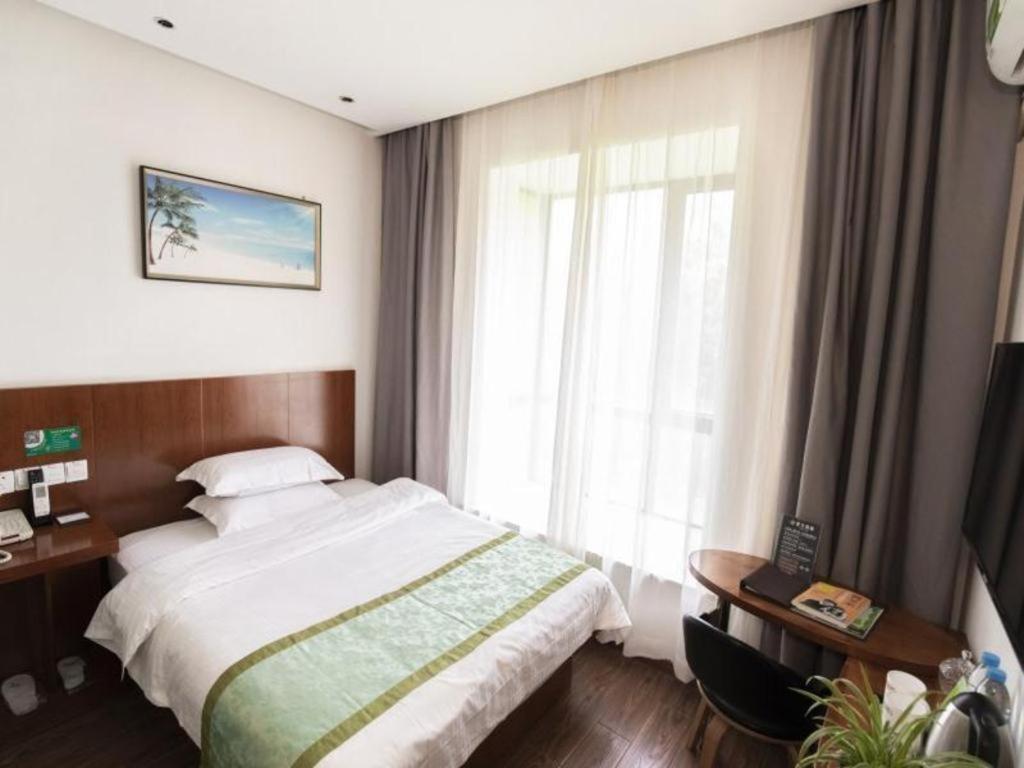 Hotel Vatica Jiading District Anting Metro Station Moyu Road 3*