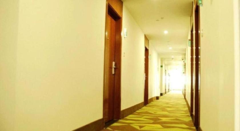 Hotel Vatica Jiading District Anting Metro Station Moyu Road